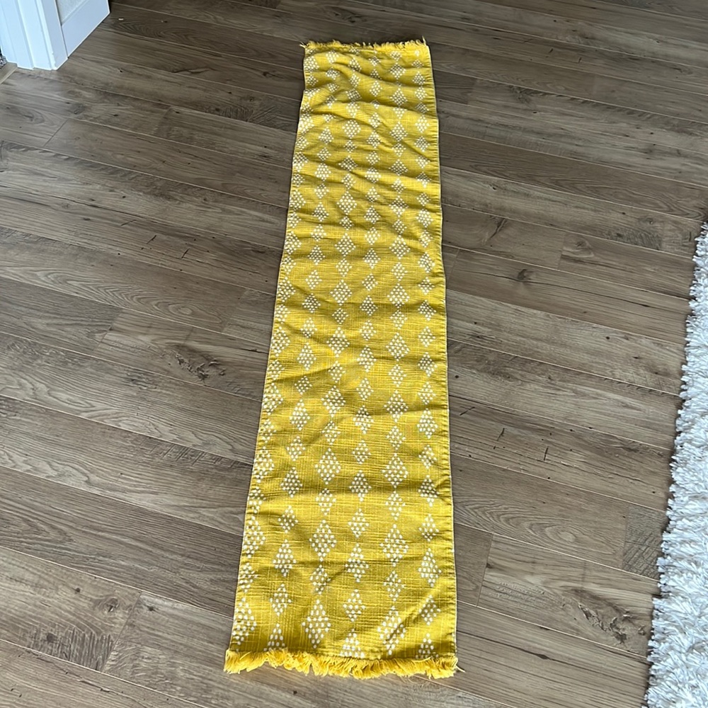Table Runner